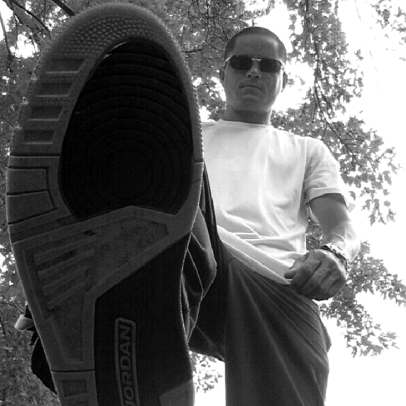 πππ - Picture 1 of 16